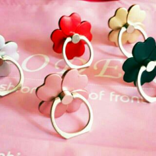 Giá đỡ điện thoại Nhẫn Cỏ 4 lá may mắn Iring (5 màu)