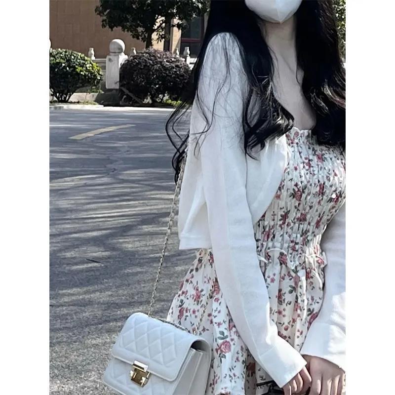 Set Đầm Hoa Hai Dây Và Áo Khoác Cardigan Dệt Kim Mỏng Chống Nắng Hàng Mới