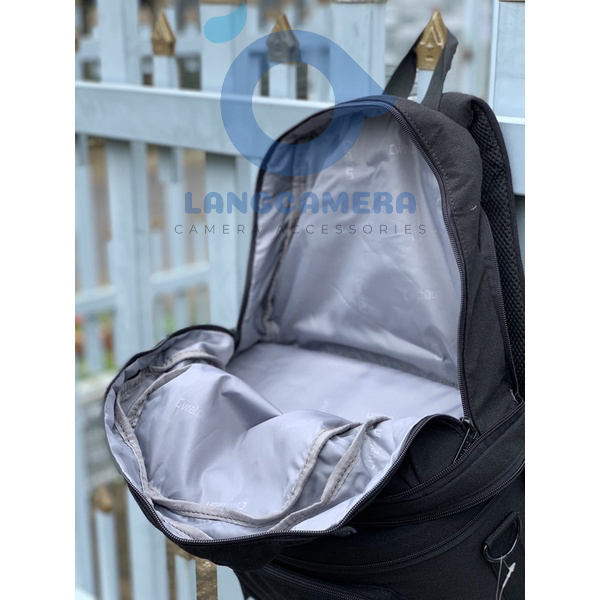 Túi đựng máy ảnh - có thể bung ra thành balo đeo vai