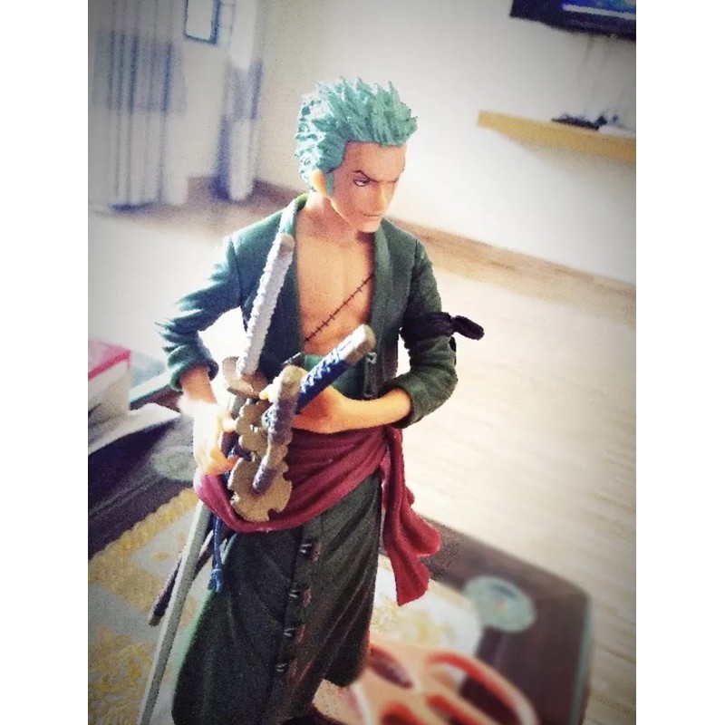 [Tặng kèm vòng tay OnePiece] Mô hình One Piece Mô hình Zoro đuwngs 27cm cực cool Figure đẹp giá rẻ [Freeship đơn 300k]