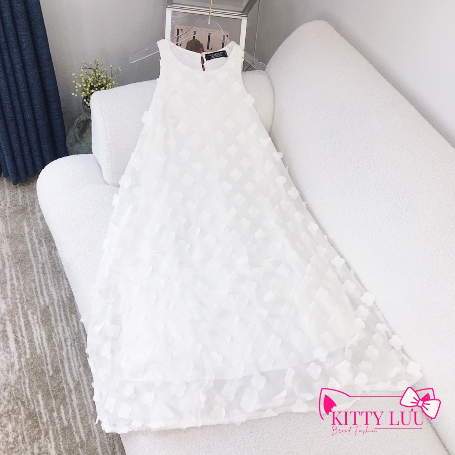 Đầm nữ babydoll cổ yếm hoa nổi siêu siêu cưng