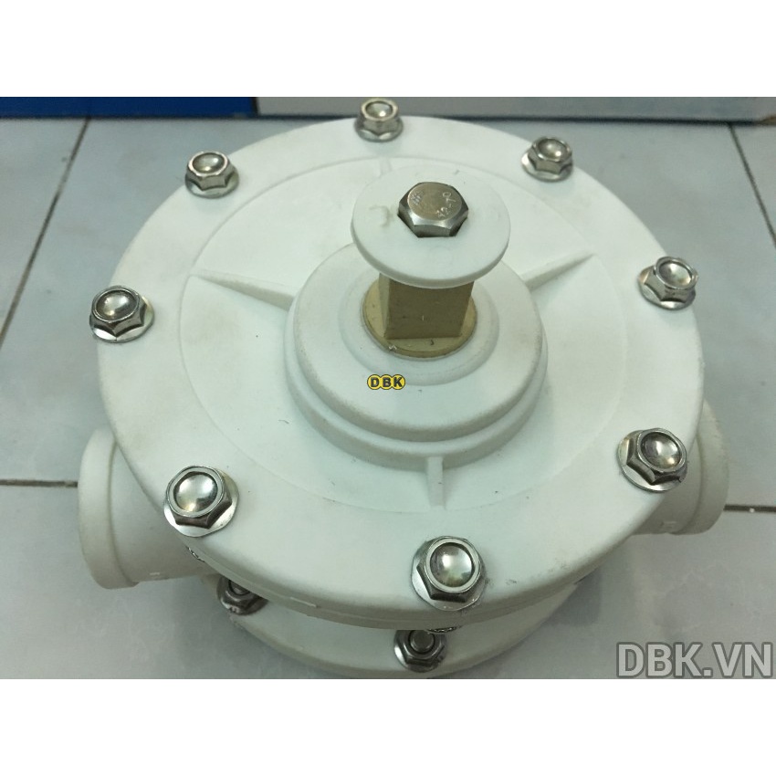 Bơm quay tay hóa chất bằng nhựa PP DBK LG-1015C
