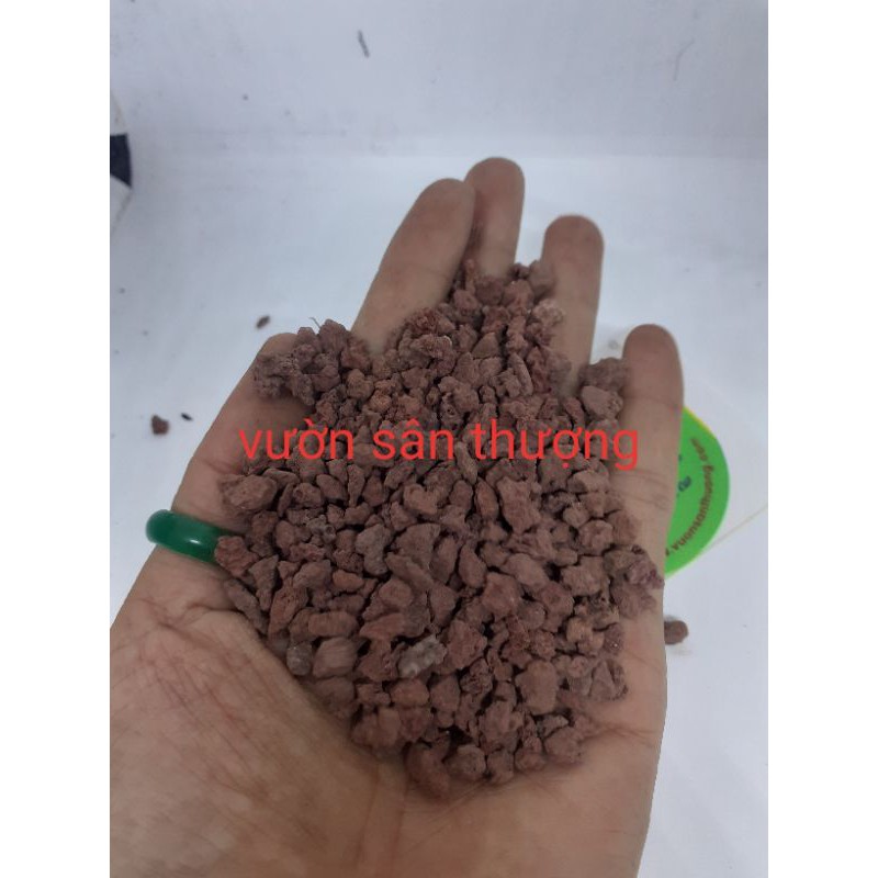 1kg Đá Nham Thạch Lava Đỏ size 3-6mm, Giữ Ẩm Lọc Nước Tốt, Cung Cấp Vi Lượng Giữ Màu sen Đá, Xương Rồng