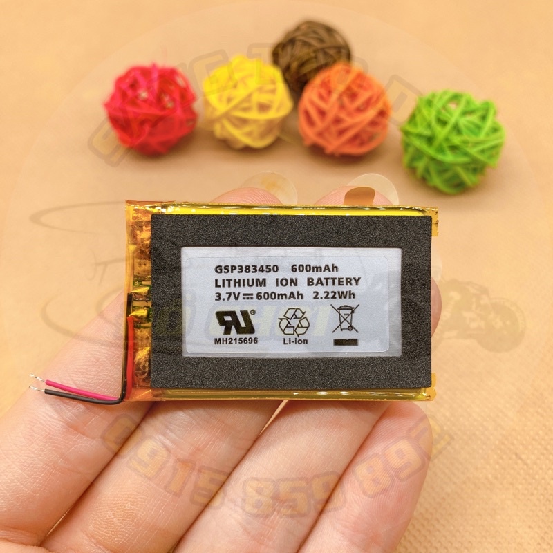 Pin Lithium 3.7V 600mAh có mạch bảo vệ pin. Thích hợp chế loa bluetooth