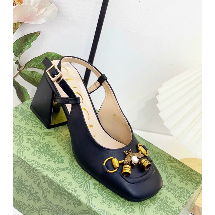 Sandal gc ong khoá chuông bản ngang gót trụ fullbox là