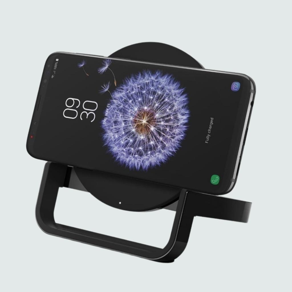 Sạc nhanh không dây Quick Charge 3.0 Belkin STAND chuẩn Qi