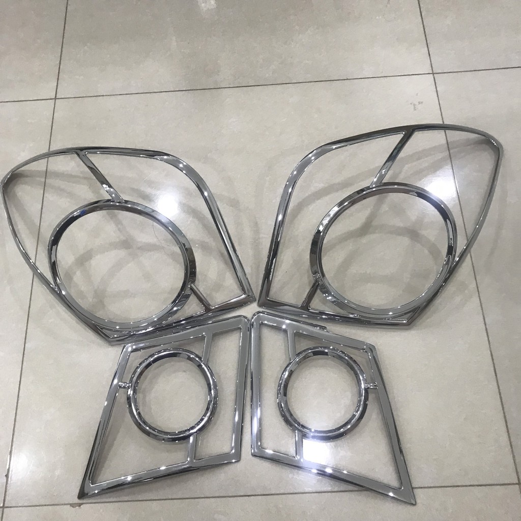 Ốp viền hậu xe Lacetti Nhâp, Chevrolet Cruze các đời 2009-2012