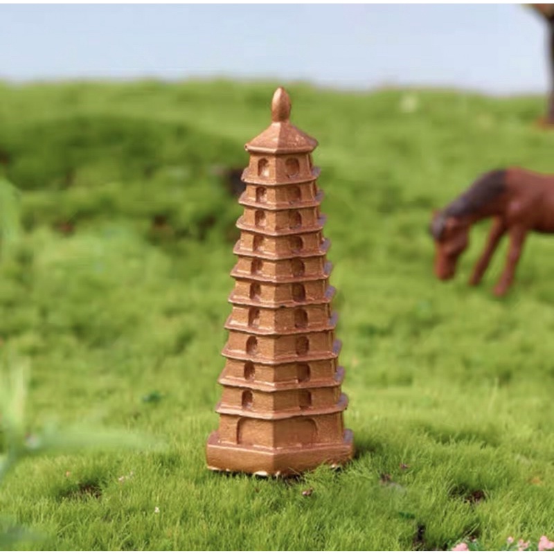 Tiểu Cảnh Tháp Vàng Nhiều Tầng