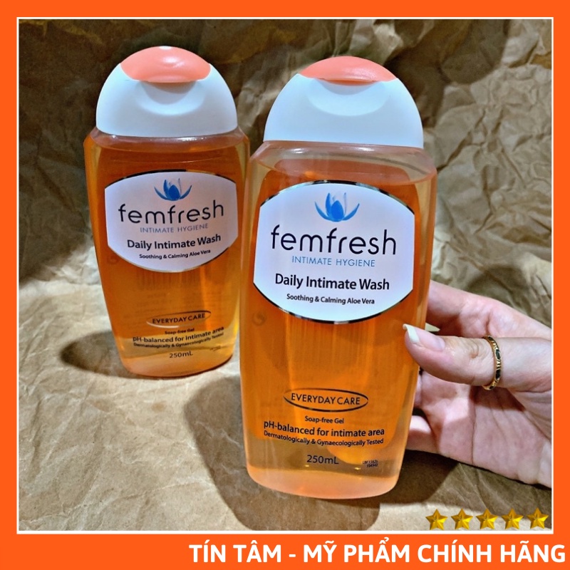 [Có Bill] Dung Dịch Vệ Sinh Phụ Nữ Femfresh Úc 250ml