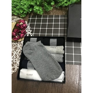 Set 10 đôi tất chống thôi ( có hộp vỏ đen)