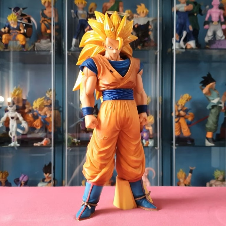 Mô hình Son Goku Siêu Saiyan cấp 3 tóc dài siêu ngầu, cao 30cm fullbox có chân đế đi kèm