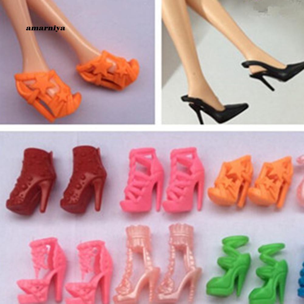 Bộ 30 đồ chơi búp bê xinh xắn