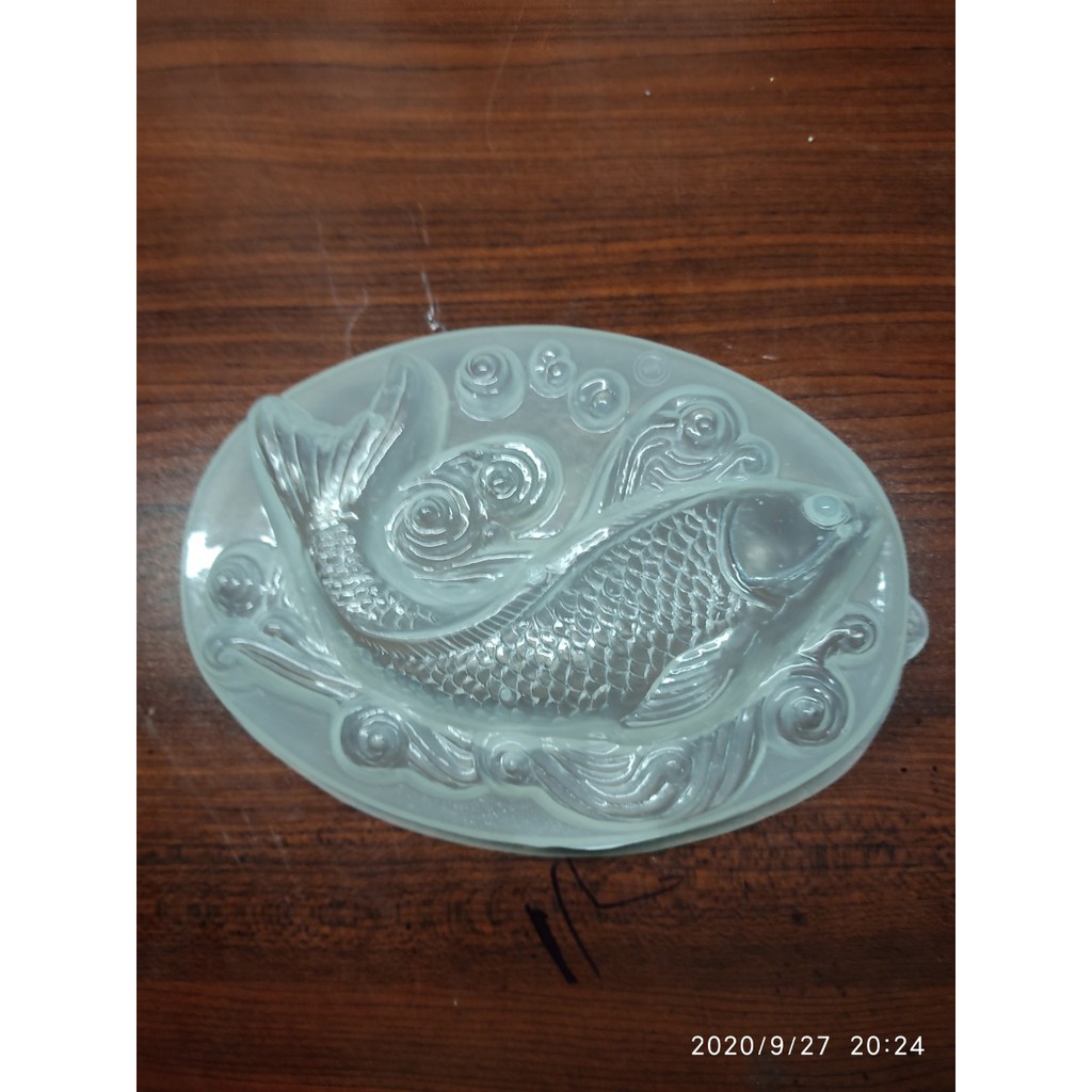 KHUÔN RAU CÂU OVAL NHỰA VĨNH TƯỜNG HÌNH CÁ CHÉP 20 CM x 15.5 CM