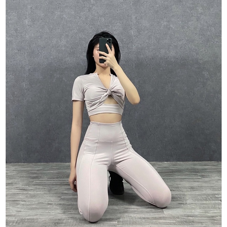 Bộ tập gym,yoga cao cấp nữ thắt nơ ngực có tay (hàng thiết kế của shop)