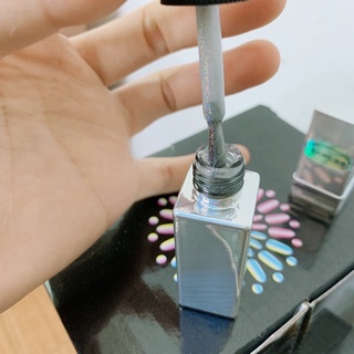 Top mắt mèo cầu vồng