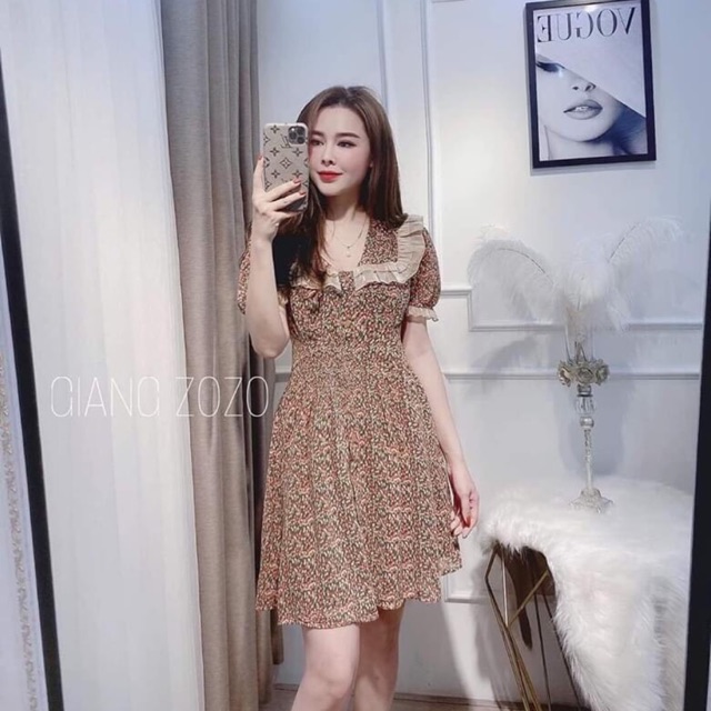 Váy hoa nhí cổ bèo voan