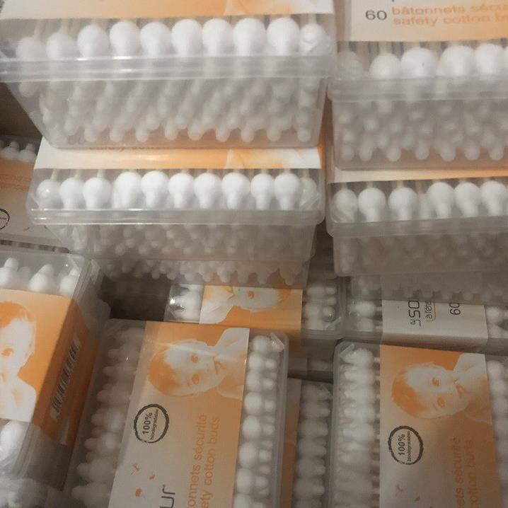 Bông tăm y tế vệ sinh tai cho bé le soin là letat pur bâtonnets sécurite 60 que