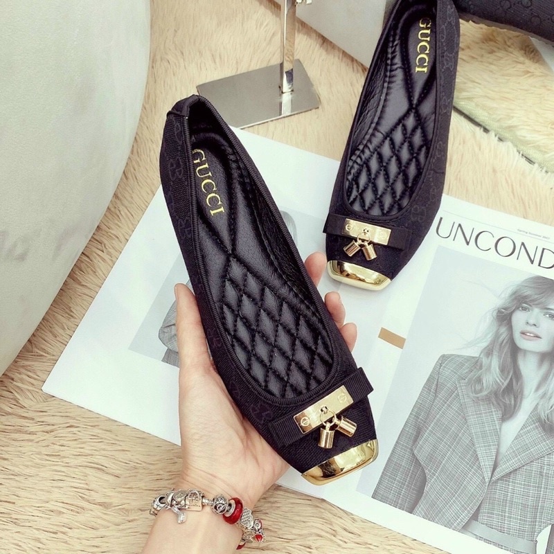 Giày Búp Bê Khoá Lắc Siêu Sang Chảnh Êm Xịn