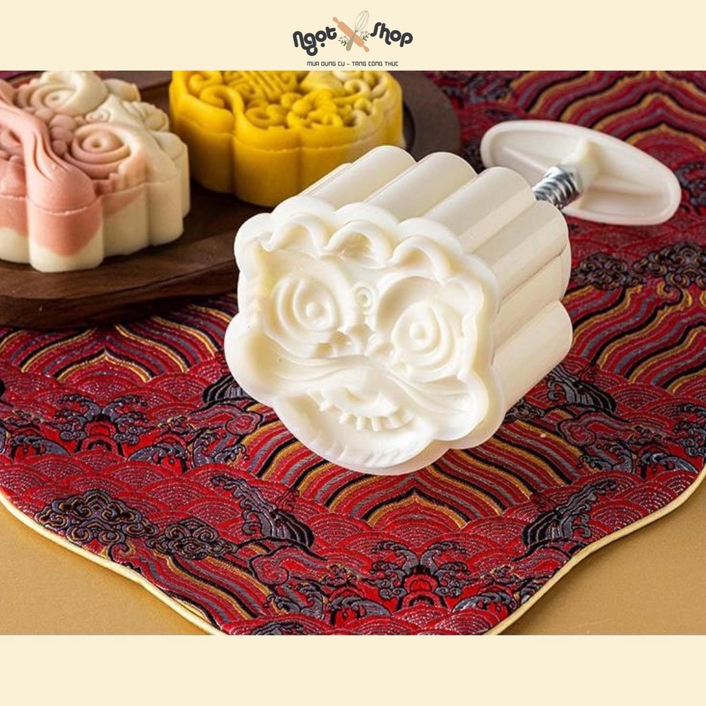 Khuôn bánh trung thu lò xo đầu lân 1 mặt 75g 150gr