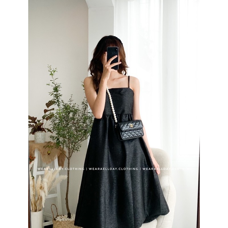 Váy Hai Dây Váy Gấm 2 Dây Dập Nhăn Phồng Cao Cấp | BigBuy360 - bigbuy360.vn