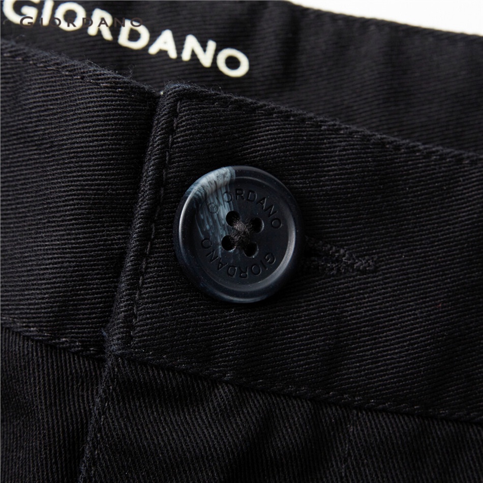 Quần dài GIORDANO 01111063 lưng cao vừa màu trơn cá tính thời trang cho nam