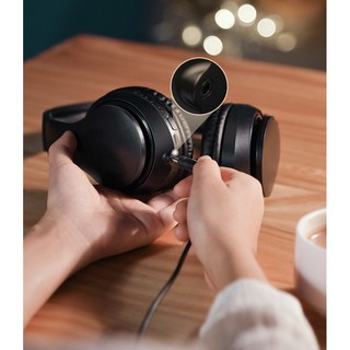 Tai nghe Bluetooth chụp tai Baseus D07