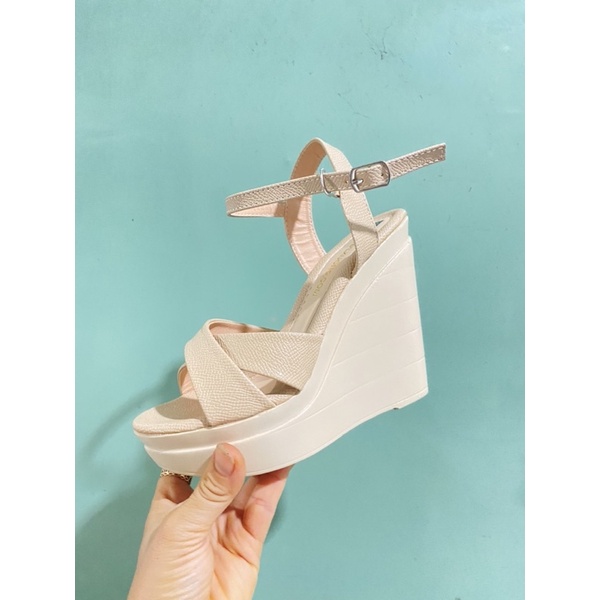 Giày đế xuồng 12p quai chéo