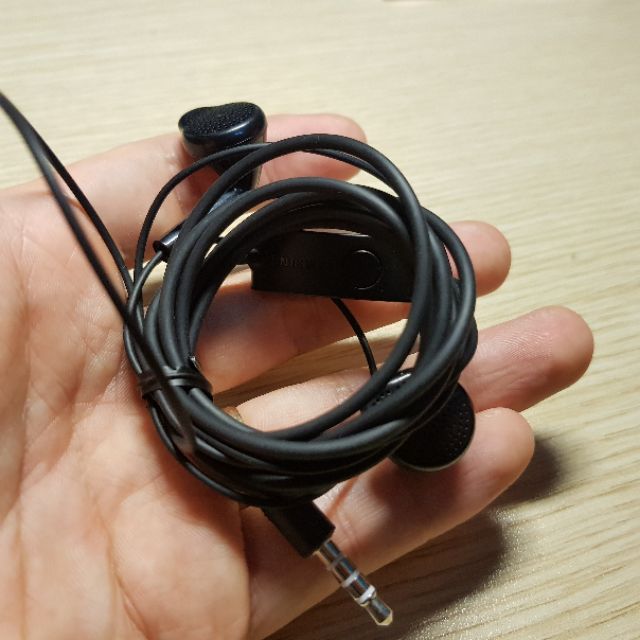 Tai nghe sam-sung s5830 chuẩn zin,có mic,tặng túi da