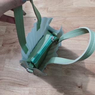 Túi mini có dây đeo chéo ( ảnh thật shop chụp )