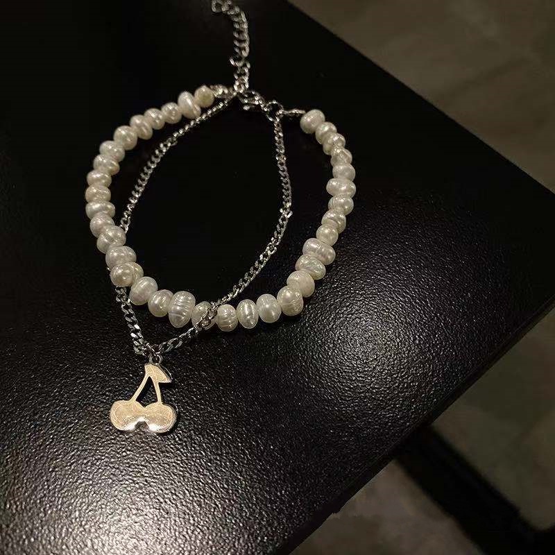 Vòng đeo tay hai lớp đính ngọc trai kiểu dáng thời trang trẻ trung