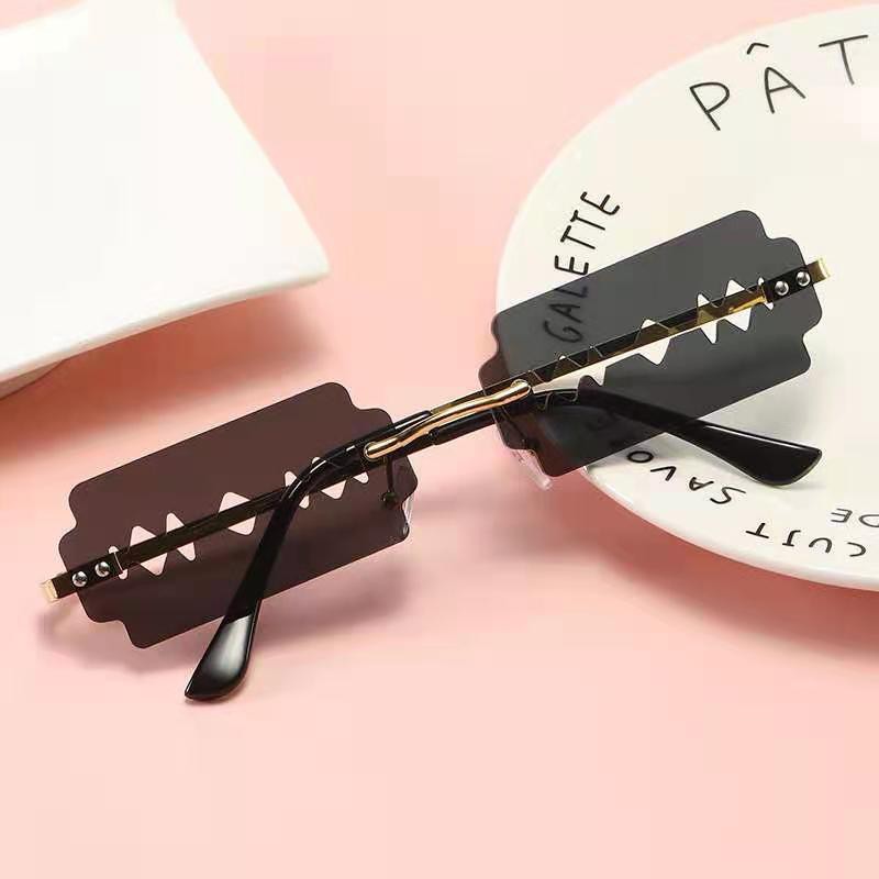 Kính râm MATA phong cách sành điệu cho nữ