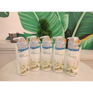 Sữa Tắm dưỡng trắng da Manis White Body Shampoo 450ml