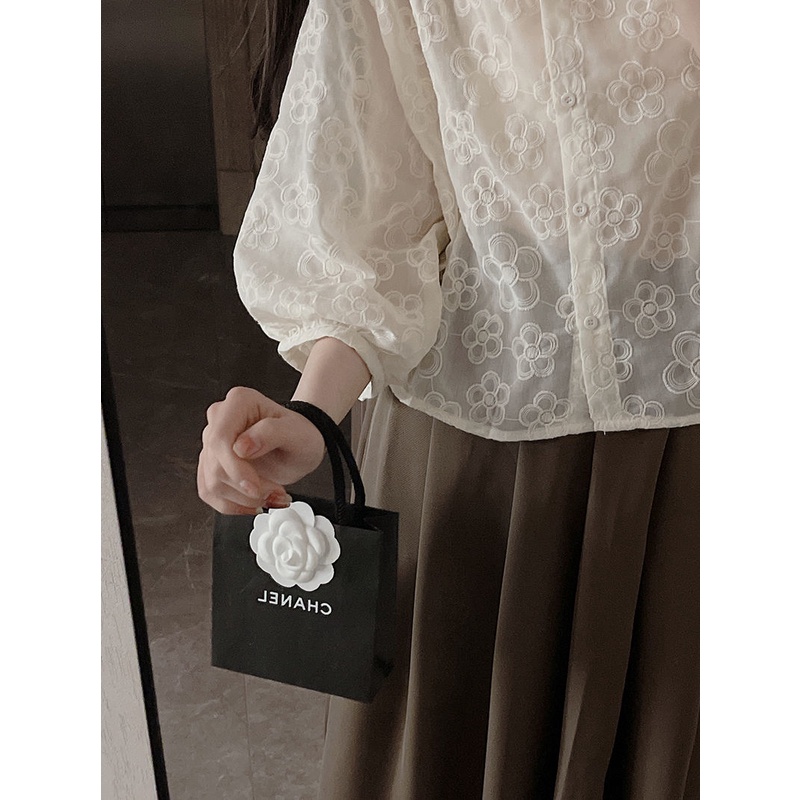 Áo Sơ Mi cotton Lanh Cổ Chữ V Thêu Họa Tiết Phong Cách retro Hàn Quốc Thời Trang