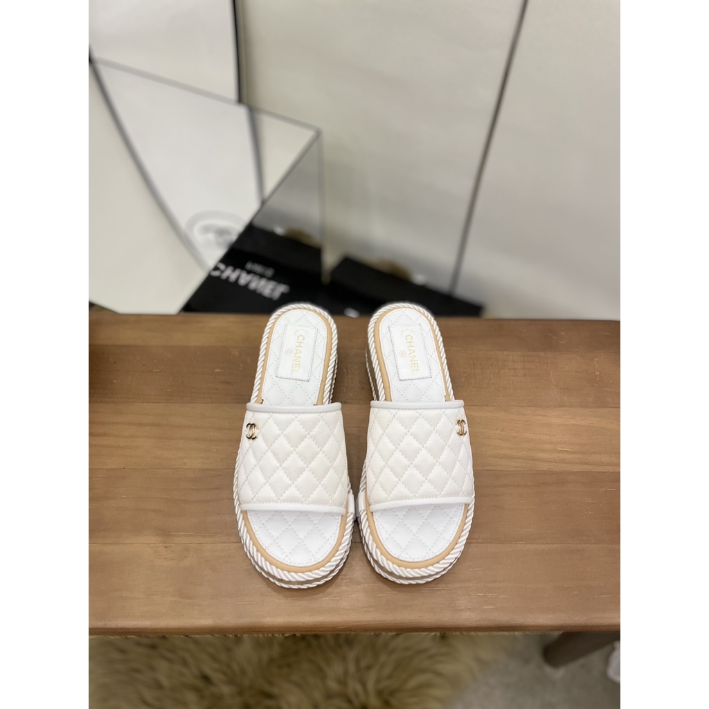 Dép nữ da thật thời trang cao cấp 𝘾𝙝𝙖𝙣𝙚𝙡 𝘾𝙝𝙖𝙣n𝙚𝙡 CN phong cách trẻ trung, thời thượng