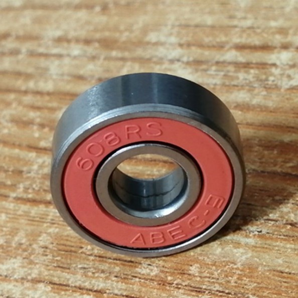 Bánh xe patin bánh giá rẻ có đèn sáng đẹp đủ size đủ màu sắc tùy chọn rất hấp dẫn khi trượt