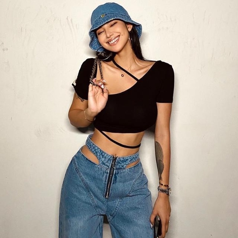 Áo Thun Tay Ngắn Dáng Ôm Thiết Kế Độc Đáo Thời Trang Cho Nữ