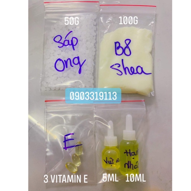 Set làm son sáp đơn giản