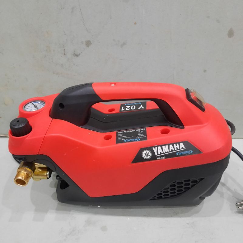 Máy rửa xe mini I Máy rửa xe cao áp YAMAHA 2800W HA889A - Có nút chỉnh áp suất + van xả khí