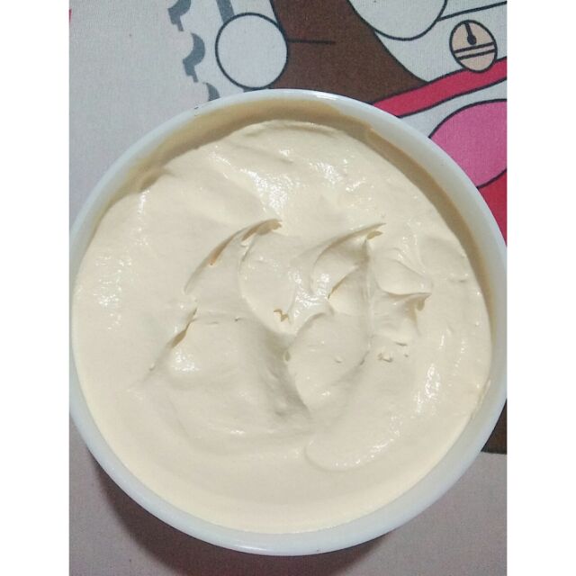 Kem dưỡng trắng da Collagen