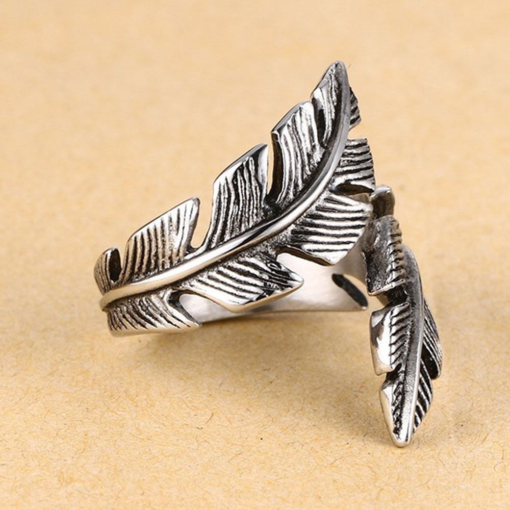 Nhẫn Kim Loại Hình Dáng Chiếc Lá Phong Cách Retro Thanh Lịch Dành Cho Nữ