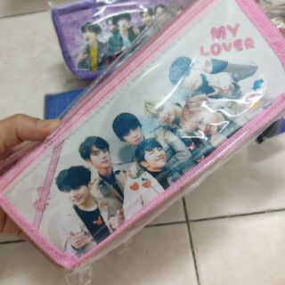 Hộp đựng bút hình BTS