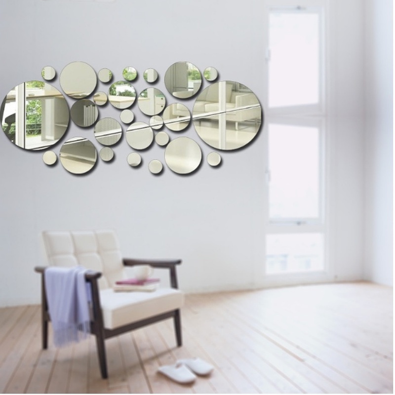 Set 28 Miếng Dán Tường Tráng Gương Họa Tiết Chấm Bi Chất Liệu Acrylic Trang Trí Nhà