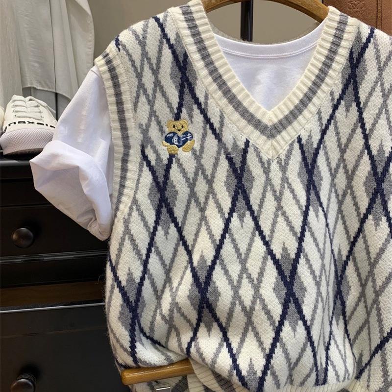 Áo len không tay cổ chữ v form rộng họa tiết sọc caro phong cách vintage