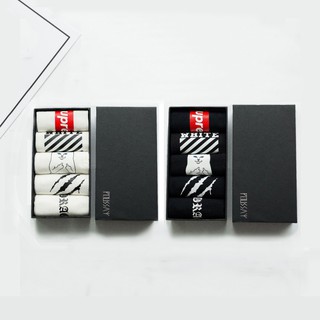 Hộp Tất Off White, Supreme