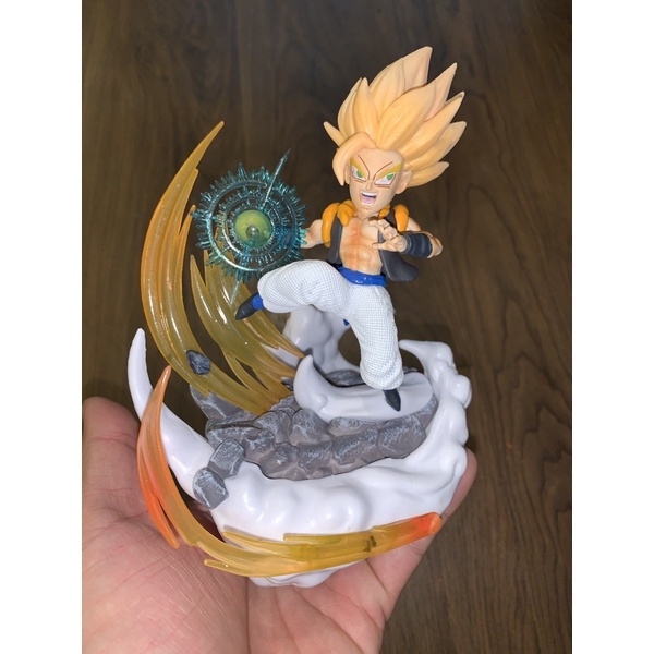 Mô hình Gotenks supper saiyan Dragon Ball 17cm