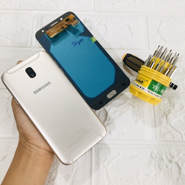 Combo Bộ Vỏ Sườn + Màn Hình Samsung J7 Pro Zin Hàng Cao Cấp (Tặng bộ vít)
