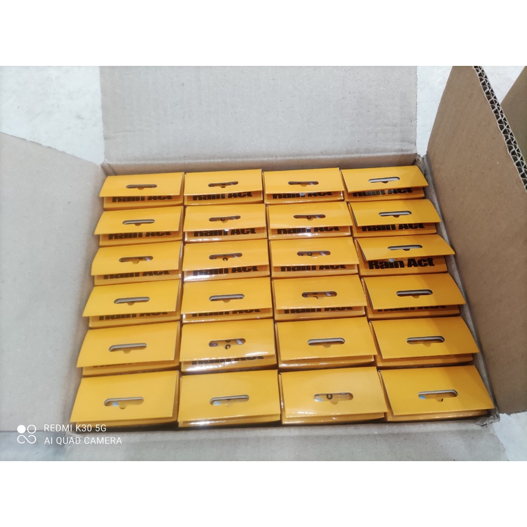 Dung dịch chống bám nước mưa WAXCO 125ml cho kính sạch trong, ko bám nước, tạo hiệu ứng lá sen