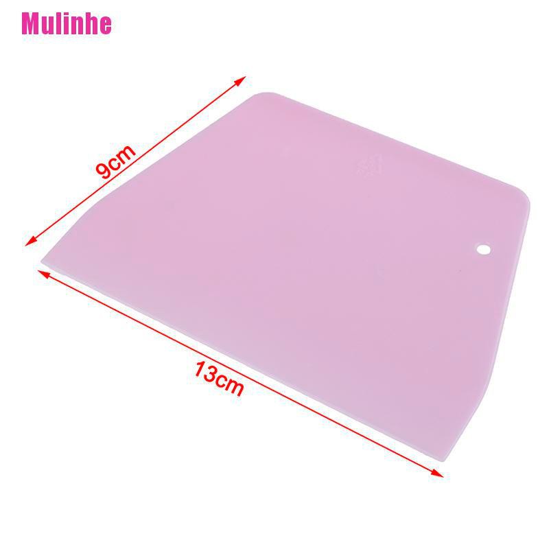 1 Mút Kem Tam Giác Tiện Dụng