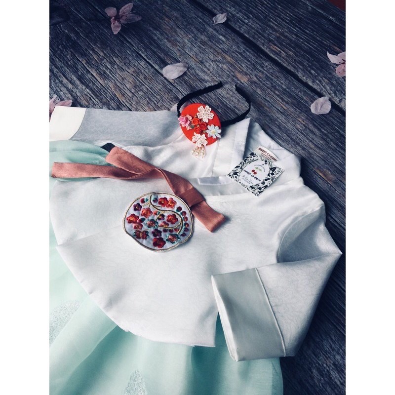 hanbok váy  đỏ cho bé(ảnh thật )