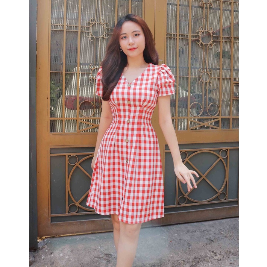 Đầm caro công sở đỏ cổ v đẹp thiết kế chữ a tay ngắn thời trang trẻ trung đi làm đi chơi eo tôn dáng – Thời trang Lux W